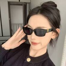 小方框女士眼镜,深黑色,Y2K风格眼镜,新款V形时尚小镜框眼镜,嘻哈风格矩形眼镜 - 黑色 - 查看 3