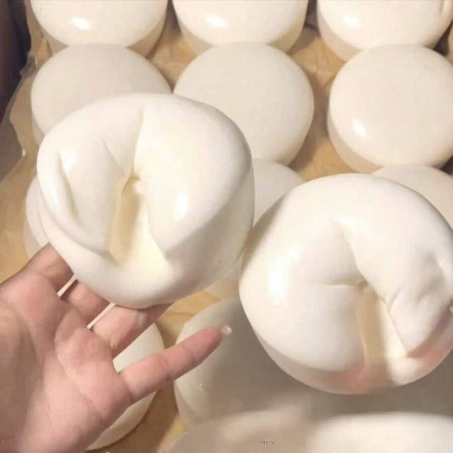 1个软绵绵的牛奶酸奶挤压玩具，缓慢缓解压力，生日礼物，完美礼物，收藏展示，爱好，送礼佳品 - 彩色 - 查看 1