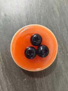 1个草莓/蓝莓慕斯奶油挤压玩具，逼真的蛋糕面团质感，成人减压玩具，柔软慢回弹挤压感官玩具，慢回弹压力球，柔软奶油蛋糕玩具，压力释放球，减压礼物，非常适合节日、生日、圣诞节和派对，柔软海绵质感 - 多色 - 查看 12