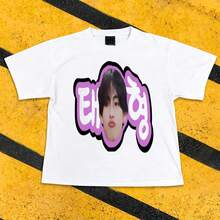 Bangtan Boys Kim Taehyung Graphic T-Shirt - Custom K-Pop Idol Face And Hangul Text Printed Casual Short Sleeve Cotton Tee - trắng - Xem 1