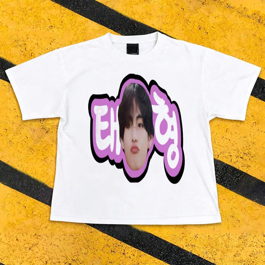 Bangtan Boys Kim Taehyung Graphic T-Shirt - Custom K-Pop Idol Face And Hangul Text Printed Casual Short Sleeve Cotton Tee - trắng - Xem 1