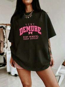 1 pieza de camiseta de mujer 100% algodón con texto en rosa que muestra una actitud respetuosa y reservada, con una frase muy recatada, muy atenta y muy coqueta. Camisetas de verano con estampado gráfico para el Día de la Madre, camisetas gráficas de uso diario, camisetas gráficas estilo western, ropa para hombre, camisas para hombre, camisetas gráficas, ropa para mujer, camisetas de verano, ropa de verano, camisetas gráficas, ropa de calor para mujer, blusas de mujer, tallas S-3XL. - Negro - Ver 1