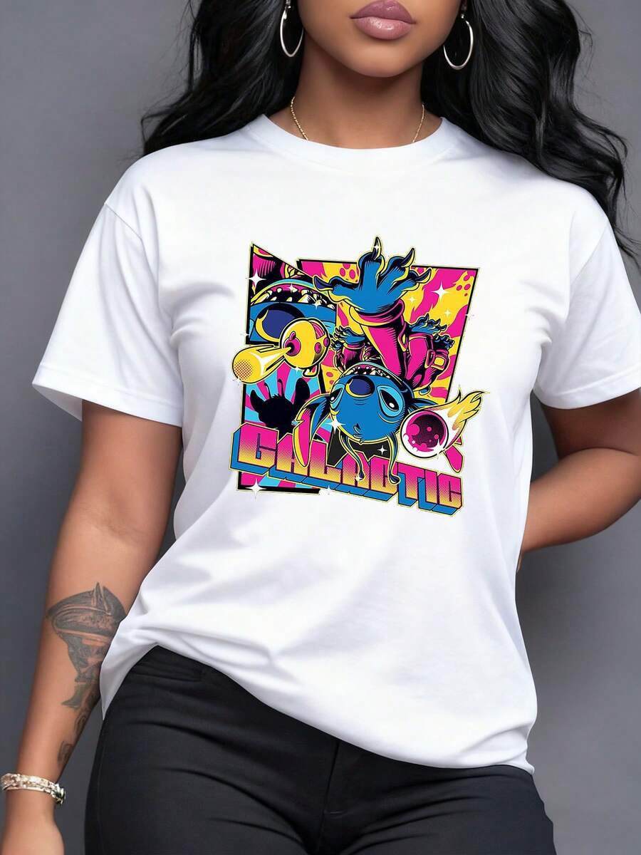 Figura colorida que representa un universo galáctico con personajes espaciales alegres y energía vibrante llena de luz y fantasía camiseta de mujer casual y cómoda para uso diario - Blanco - Ver 1