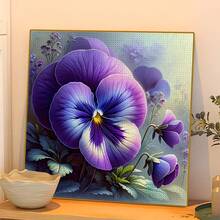 1幅全新5D圆形亚克力钻石画，以梦幻紫色三色堇为主题，精美马赛克工艺。可作为家居墙面装饰，纯手工制作，兼具意义与美感，是送给女友、父母、朋友的绝佳节日礼物，传递温馨与艺术氛围。不含画框 - 圓鑽 - 查看 2