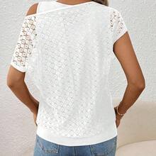 LUNE Blusa de mujer con patchwork de encaje, cuello mock, hombro oblicuo - enfermarse - Ver 3