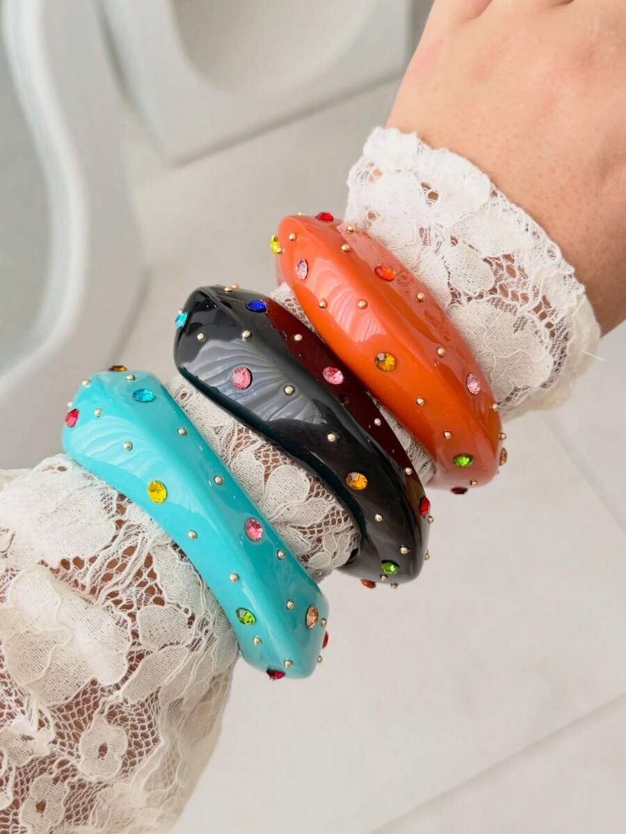 Pulsera asimétrica de resina con cuentas de cristal y metálicas de colores, pulsera versátil de verano Y2K, joyería casual y apilable para vacaciones, accesorio delicado de estilo bohemio - Multicolor - Ver 1