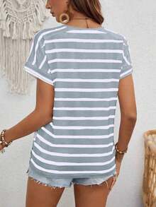 Camiseta con mangas de murciélago a rayas, informal, camisetas gráficas de verano para mujeres - Gris Claro - Ver 2