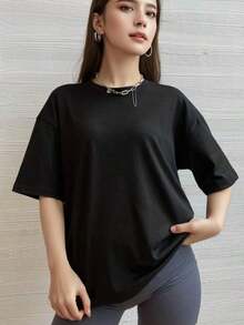 Camiseta de manga corta oversize, negro sólido, ajuste holgado casual para deportes blancos de verano - Negro - Ver 3