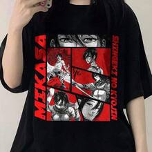 Anime-t-shirt, animetröja, vintage-anime, japanska anime-t-shirts, t-shirt för animeälskare, anime-tryckt t-shirt, anime-manga-t-shirt, speciell t-shirt. Tillverkad av 28945 g 100 % ren bomullstyg, kombinerar detta plagg hållbarhet och komfort. Perfekt för alla kroppstyper, en utmärkt present till familj och vänner, och är även unis-ex. Dess slitstarka, högkvalitativa tyg uppfyller olika sömnadsbehov, är mjukt vid beröring och hållbart. Det erbjuder utmärkt andningsförmåga. Perfekt att bära under alla årsT-ider, för semestrar och för olika festliga tillfällen. - Svart - Visa 1