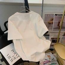 Camiseta de manga corta de algodón peinado con estampado de corazón estilo graffiti para mujer, corte holgado de verano, estilo coreano, elegante, estilo Hong Kong, efecto adelgazante, para parejas. - Negro - Ver 4
