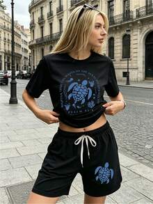 Women's Casual Minimalist Daily Graphic Loose T-Shirt And Shorts 2 Pieces Set, Ocean Themed Turtle Scripture Printed Tee With Matching Turtle Shorts Set Outing Top And Shorts Set, Suitable For Dates, Gatherings, Parties, Graduation, Birthday, Vacation, Mother's Day Summer, Women Clothes, T-Shirt And Shorts Set For Summer - 黑色 - 查看 1