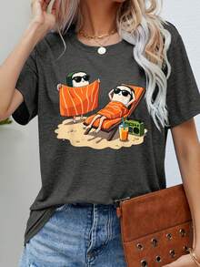 Camiseta Gráfica de Anime "Sushi en la Playa" para Mujer - Camiseta Casual de Manga Corta con Cuello Redondo, con Personajes de Sushi de Dibujos Animados, Diseño de Gafas de Moda y Bebida, Tejido Ligero y Transpirable para Verano y Primavera, Lavable a Máquina, Ropa de Primavera, Moda Caprichosa, Material Semitransparente - Negro - Ver 6