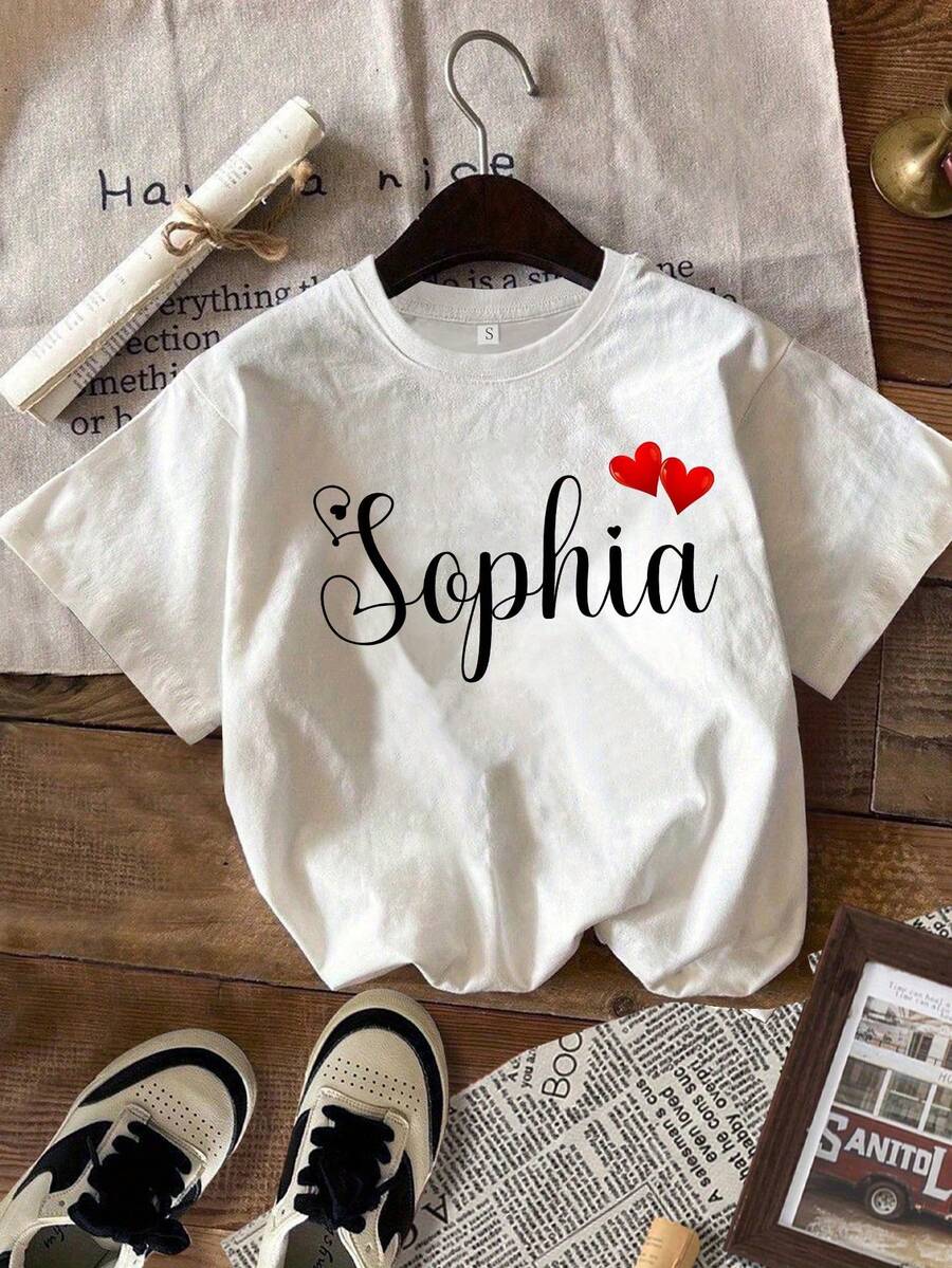 Camiseta Personalizada con Nombre y Corazones, Camiseta con Nombre Personalizado, Regalos para el Día de la Madre, Día del Maestro, Camisetas Personalizadas para Madres, Maestros y Familiares - Blanco - Ver 1