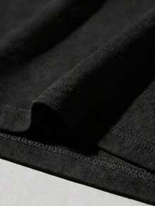 1 Camiseta Negra Estampada con Diseño de Toro para Hombre, Camiseta Gráfica, Camiseta de Verano, Camiseta Unisex Casual de Cuello Redondo, Talla Grande 5XL para Hombre, Tejido de Punto Ligero de 220 G/M², Lavable a Máquina, Adecuada para Primavera/Verano/Otoño, Navidad, Halloween, Día de San Valentín EYFY - Negro - Ver 5