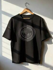 Short-Sleeve T-Shirt With Classic Gray Print, A  Short-Sleeve T-Shirt For Spring And Summer 2026, Made In Mexico, 180 Grams. Cartoon Print, Couple Design, Suitable For Indoor Or Outdoor Wear. Crew Neck, Unisex, Ideal For The Office And Leisure. One-Pack. - BK-P631577SLNDXZGY414 - 查看 4