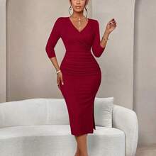 Amarilo Women's Fashion Wavy Print Wrap V-Neck Ruched Bodycon Midi Dress Elegant Spring - Morado - Ver 6