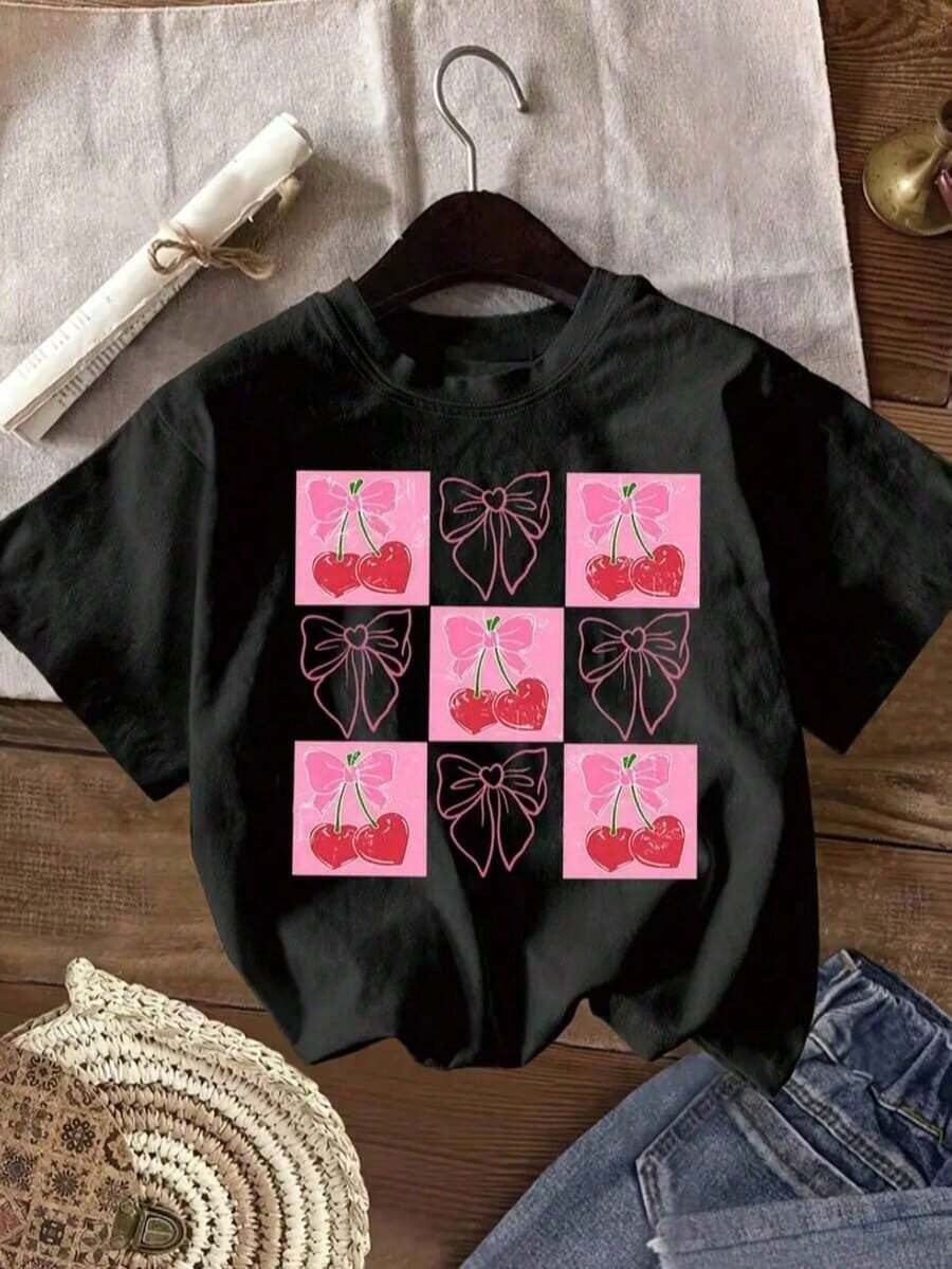 Women's Casual Short-Sleeved T-Shirt With A Round Neck And Regular Fit. White Women's T-Shirt With A Round Neck, Bow, And Cherry Print; Cute And Stylish For Everyday Wear At Home. - 黑色 - 查看 1
