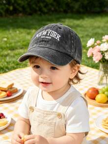 1pc Black NEW YORK EST 1625 Embroidered Baby Baseball Cap, Baby Summer Beach Baseball Cap, Unisex Toddler Summer Sun Protection Baseball Cap - Multicolor - View 5