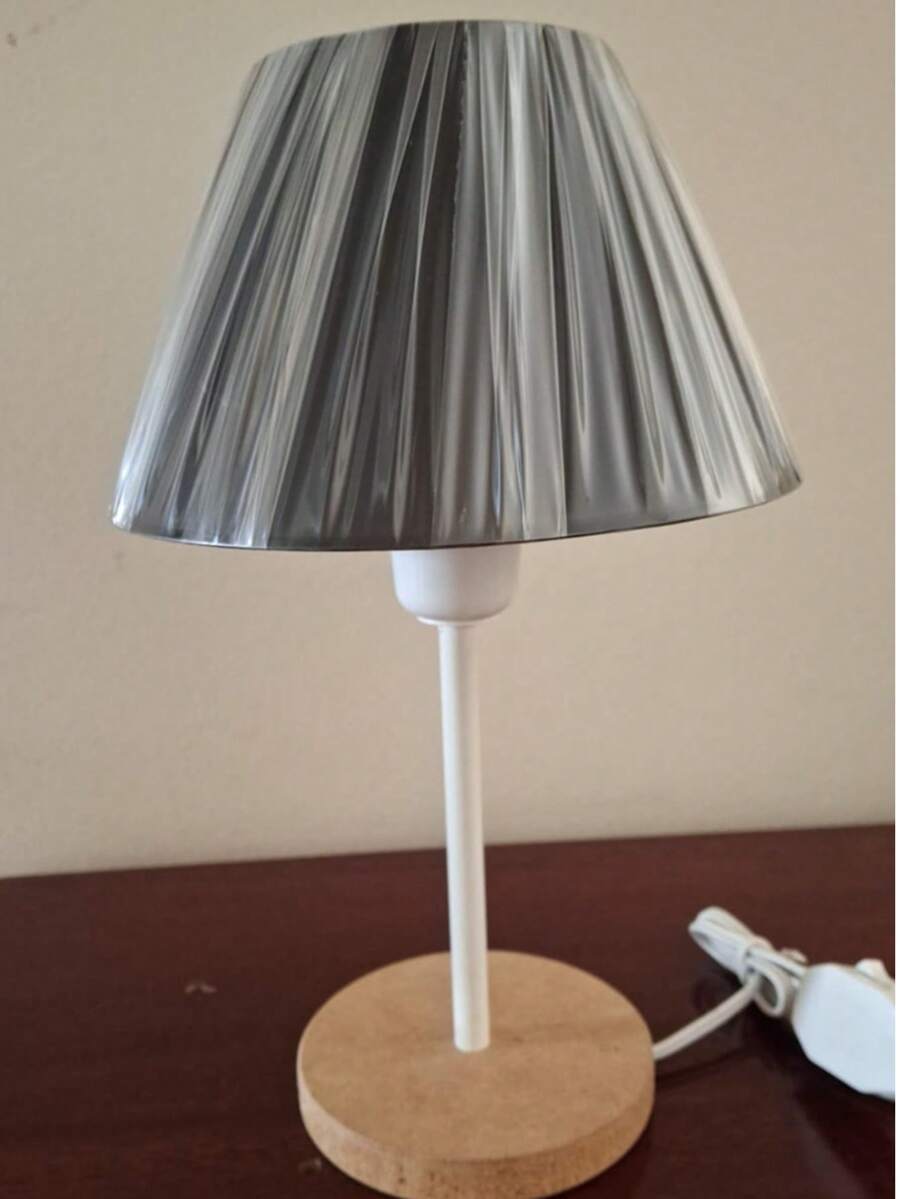 Small Wooden Table Lamp For Living Room Or Bedroom - 黑色 - 查看 1