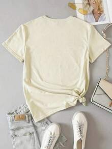 Y2K Style, Modern Style, Newest 2026 Style, Cute Style, Casual Style. Women's And Men's. "Cool Aunties Club" T-Shirt. ® , T-Shirt For Favorite Aunt, Gift For Cool Aunt From Niece, T-Shirt For New Aunt, Gift For Cool Aunt. 180g (S-XXXL). 180g (S-XXXL) - 杏色 - 查看 2
