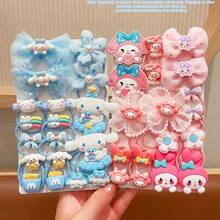 This 18-Piece Sanrio Women's Hair Clip Set Includes Butterfly Hair Clips, Daily Side-Swept Bangs Clips, Bangs Clips, And Alligator Hair Clips, Designed With Bow And Hello Kitty Cartoon Patterns, A Simple And Practical Daily Hair Accessory Set. - Multicolor - View 3