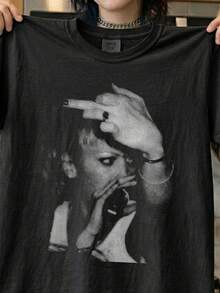 Vintage  Unisex T-Shirt, Retro No Doubt Graphic Tee, Rock Singer Shirt, Edgy Y2K Aesthetic Unisex Top camisetas para hombre playeras de hombre ropa hombre conjunto de hombre playera de hombre cosas de hombre vestido casuales para mujer conjuntos de mujer blusas elegantes camisetas para mujer vestido de mujer - Negro - Ver 1