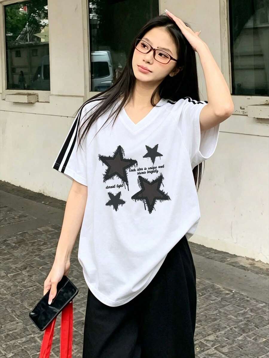 Áo thun nữ cổ chữ V dáng rộng kẻ sọc tương phản, phong cách thường ngày kiểu Mỹ dành cho sinh viên, thích hợp cho mùa xuân và mùa hè. - trắng - Xem 1