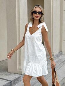 Vestido corto de verano para mujer con escote en V profundo, sin mangas, estampado floral, dobladillo con volantes, espalda suelta y ajuste A, ideal para vacaciones, vestido de invitada de boda, ropa de verano y primavera - Blanco - Ver 4