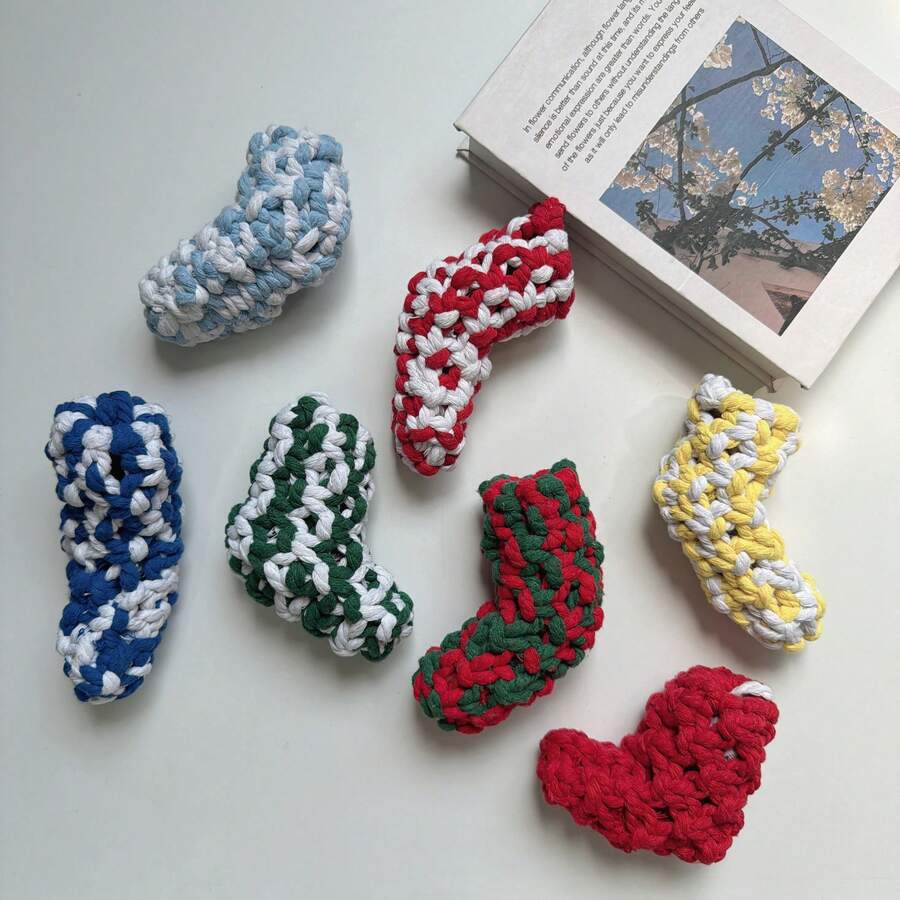1/3 Pack Shoe-Shaped Pet Toys - Durable, Chew-Resistant And Suitable For Teething. Built-In Squeaker; Suitable For Puppies And Adult Dogs. Available In Multiple Colors, Ideal Accessory For Pet Training. - Multicolor - View 1