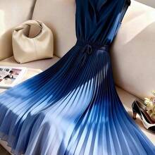 Women's Ombre Pleated Hem A-Line Dress, Waist Cinched Design, Elegant For Vacation, Commute, Valentine's Day, Date, French Chic Retro Versatile Party, Early Spring/Summer Sleeveless Blue & White New Mid-Length Dress - Verde Oscuro - Ver 9