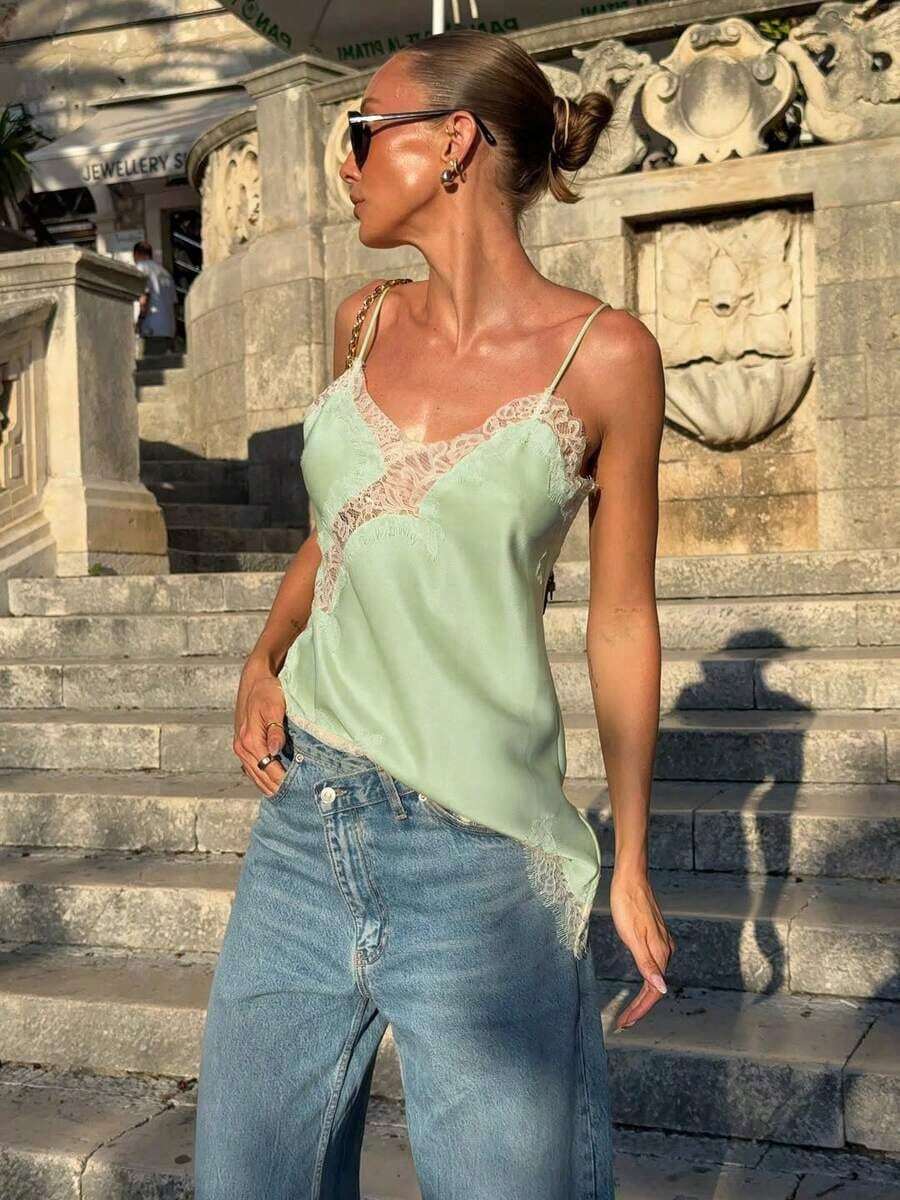 Camiseta de satén amarilla para mujer, top de tirantes sin mangas con cuello en V y encaje, elegante y sexy para uso casual, apropiado para uso diario, citas, oficina, brunch - Verde - Ver 1