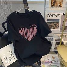 Camiseta de manga corta de algodón peinado con estampado de corazón estilo graffiti para mujer, corte holgado de verano, estilo coreano, elegante, estilo Hong Kong, efecto adelgazante, para parejas. - Negro - Ver 10