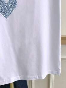 Camiseta casual de mujer de manga corta con cuello redondo y estampado de corazón en bloques de color - Blanco 4 - Ver 5