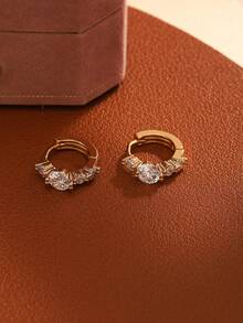 Bộ 2 đôi bông tai tròn mạ vàng 18K đính đá Cubic Zirconia thanh lịch, đa năng, phù hợp cho phái nữ đeo hàng ngày khi đi làm và hẹn hò. - 2 chiếc vàng - Xem 6