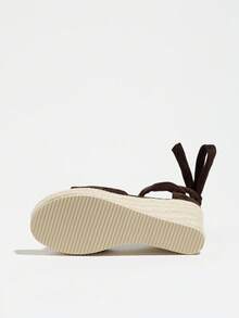 Giày sandal đế xuồng cao gót cho nữ, sandal đế xuồng quai chéo đan, giúp tăng chiều cao và độ dài chân, sandal cao gót kiểu dáng nghỉ lễ. - Cà phê nâu - Xem 10