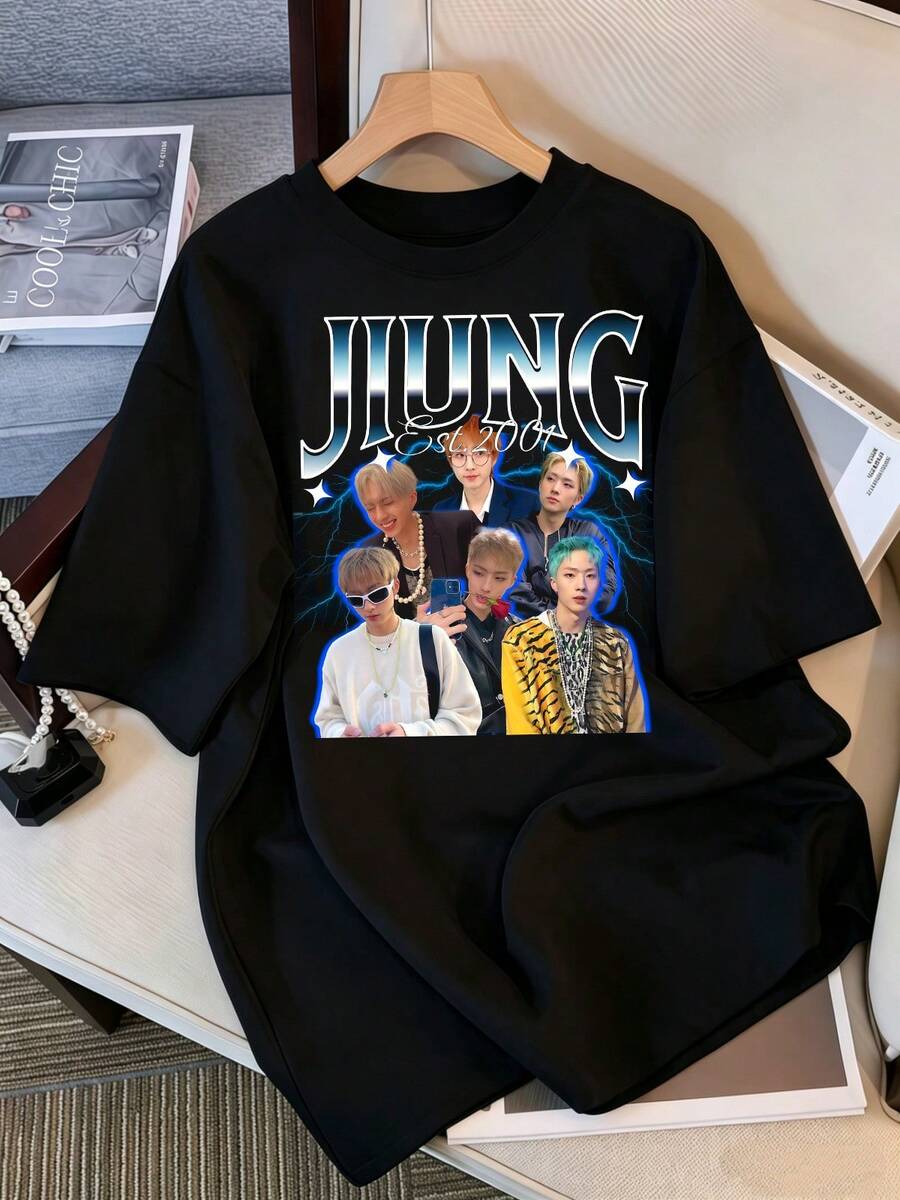 2026 T-Shirt, Vintage Graphic T-Shirt P1Harmony JIUNG, Oversized Casual T-Shirt P1ece Fans, Retro Streetwear Top 2001, Retro K-Pop Idol Bootleg Style Oversized T-Shirt, Vintage Graphic Print T-Shirt, Short Sleeve Loose Casual Top, K-Pop Fan Merchandise, Black Streetwear T-Shirt For Fans, Vintage Graphic K-Pop Star T-Shirt, Oversized Short Sleeve T-Shirt With Retro Lightning Bolt Letter Print, Black Casual Crew Neck Top, Gift For Streetwear Style Idol Fans, Comfortable Loose Fit Cotton Blend T-Shirt For Women And Men. - Black - View 1