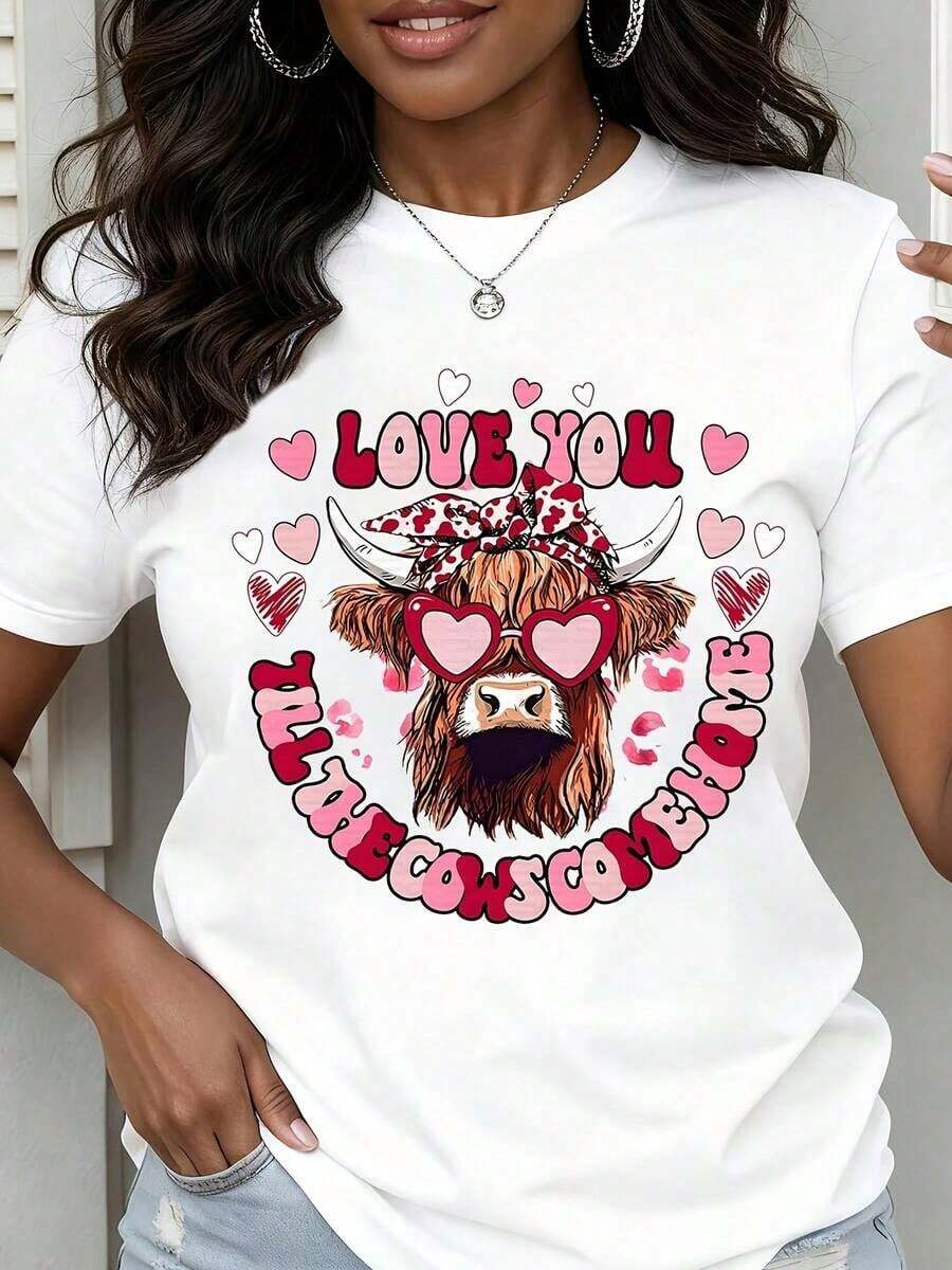 Camiseta de cuello redondo para mujer con estampado de vaca con gafas de corazón y la frase "Love You The Cows Come Home", manga corta, estilo casual para el Día de San Valentín. - Blanco - Ver 1