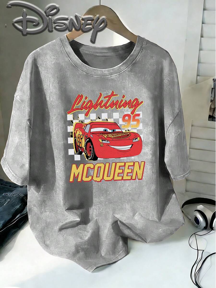Disney Cars Lightning McQueen Flame Painted Checkered Background # 95 Creative Print Design  Oversized Distressed Fashion T-Shirt 2026 Spring/Summer Crew Neck T-Shirt Style Retro Fashion Lovers Popular Distressed Crew Neck T-Shirt, Unisex, Great Gift - 灰色 - 查看 1