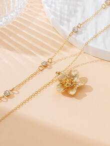 1 buah Kalung Liontin Bunga Emas Berkilau Modis untuk Liburan Musim Panas, Hadiah Elegan untuk Wanita - Yellow Gold - View 3