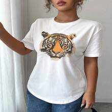 Women's Majestic Tiger Face Print T-Shirt - Short Sleeve, Round Neck, Casual Summer Top With Tiger Stripe Blouse For Spring/Summer - Comfortable Medium Stretch Clothing And Wildlife Outfits (Machine Washable) - 白色 - 查看 1