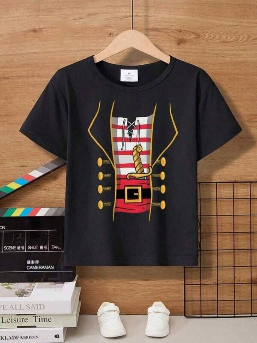Nueva camiseta gráfica divertida para hombre y mujer 2026, camisetas para jóvenes, camiseta de manga corta con estampado gráfico de piratas creativo para niño, verano, diseño retro y suave, para viajes, festivales o fines de semana, conjunto, ropa de niña, conjuntos familiares a juego adecuados para uso casual al aire libre en verano, tallas S-XXXL, ropa para niños, ropa para adolescentes, camisetas para niñas, ropa de niña, ropa para niñas, regalo perfecto para el último día de clases, el Día de la Bandera Haitiana, el Día Mundial del Medio Ambiente, el Día del Padre. - Negro - Ver 1