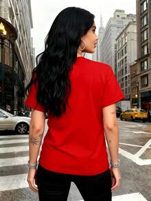 Elegant Ladies' T-Shirt | Unique Rose Pattern - Casual Crew Neck Top | Breathable And Lightweight, Perfect For Spring And Summer Wardrobes - Unisex Loose Cotton Short Sleeve Crew Neck T-Shirt In Urban Vintage Style. - 紅色 - 查看 4