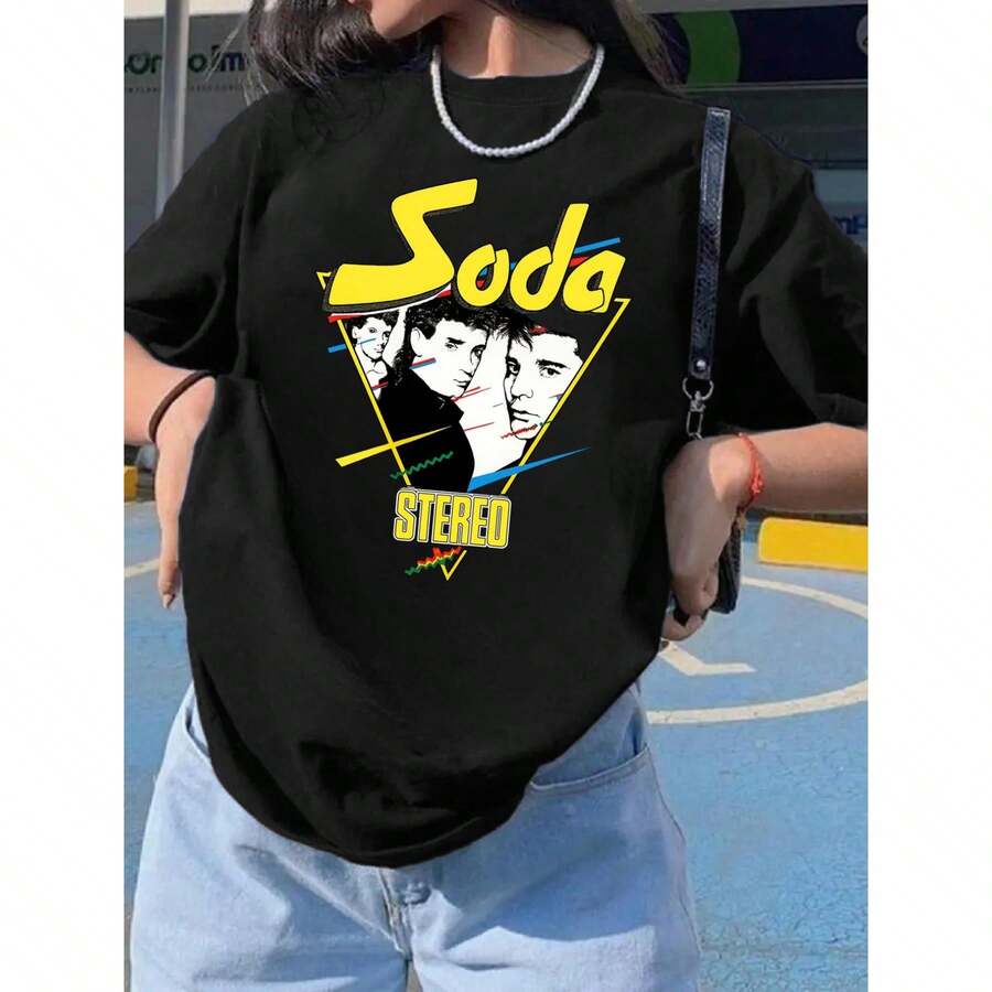 Camiseta Retro para Mujer con Estampado del Logo de Soda Stereo - Diseño Vintage en Amarillo, Top Casual Holgado para Playa o Uso Diario, Camisetas de Banda para Mujer, Camiseta de Banda, Camiseta de Grupo - [Blanco] - Ver 1