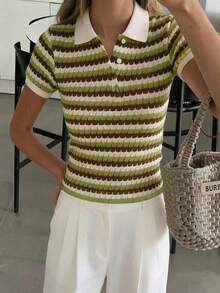 Polo de manga corta de punto casual con rayas retro y colores contrastantes, esencial para el trabajo, las vacaciones y el uso diario en verano. - Fruta Verde - Ver 9