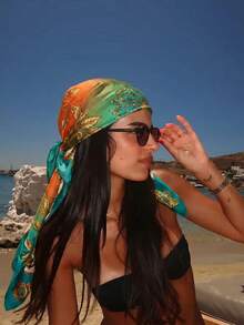 Nhiều màu