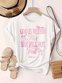 Diseñada para mujeres modernas, elegantes y cómodas - Camiseta casual de manga corta para mujer - "Dios está dentro de ella, ella no caerá" Salmo 46:5, cuello redondo, top de verano, lavable a máquina, camisetas para damas, atuendo casual, aspecto moderno, ajuste cómodo.
Confeccionado con tela suave y transpirable de primera calidad, diseñado para ofrecer comodidad durante todo el día y uso diario versátil, perfecto para salidas informales. - Negro - Ver 9
