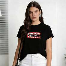 Women's Summer Clothing, Soft And Casual Cotton T-Shirt With Round Neck, Dark Dystopian Style With "Trust No One" Letter Print. White. - 黑色 - 查看 3