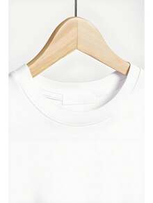 Omar Courtz Pink Tone Retro Tracklist Poster Fan Cotton Summer Short Sleeve T-Shirt - White - View 2