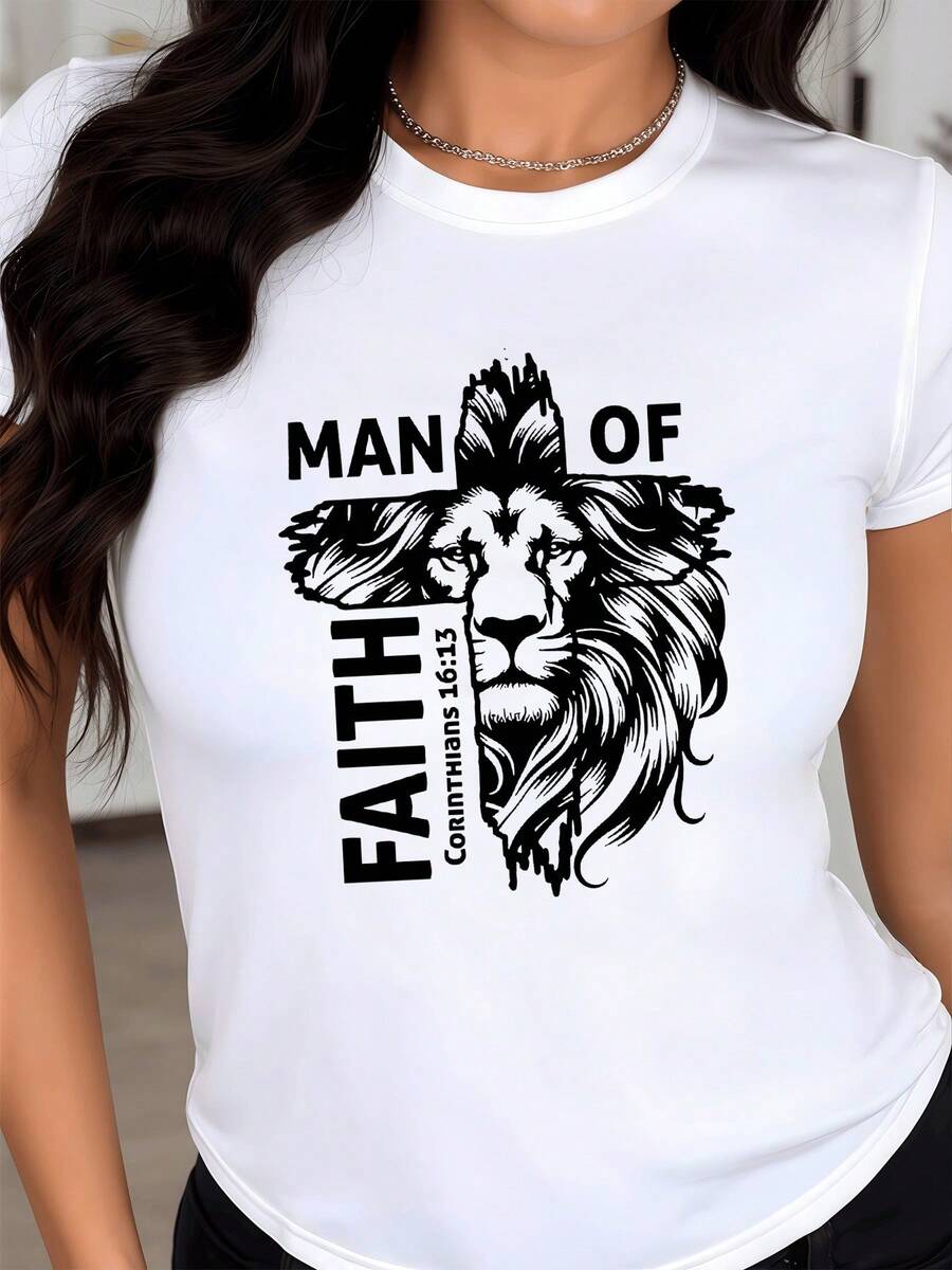 Cruz con rostro de león simbolizando valentía fuerza espiritual y fe profunda inspirada en un mensaje bíblico poderoso camiseta de mujer ajustada casual moderna y cómoda para uso diario - Blanco - Ver 1