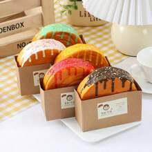 1pc Latest Trending PU Slow Rebound Croissant Prop Realistic Jam Swirl Bread Food Model, Stress Relief Squeeze Toy - Perfect Gift, Birthday Gift, Ideal Gift, Surprise Gift, Holiday Gift, Seasonal Gift, Halloween Gift, Christmas Gift, Gamer Enthusiast Elegant Gift, Gift, Easter Gift - 紅果醬可頌 - 查看 1